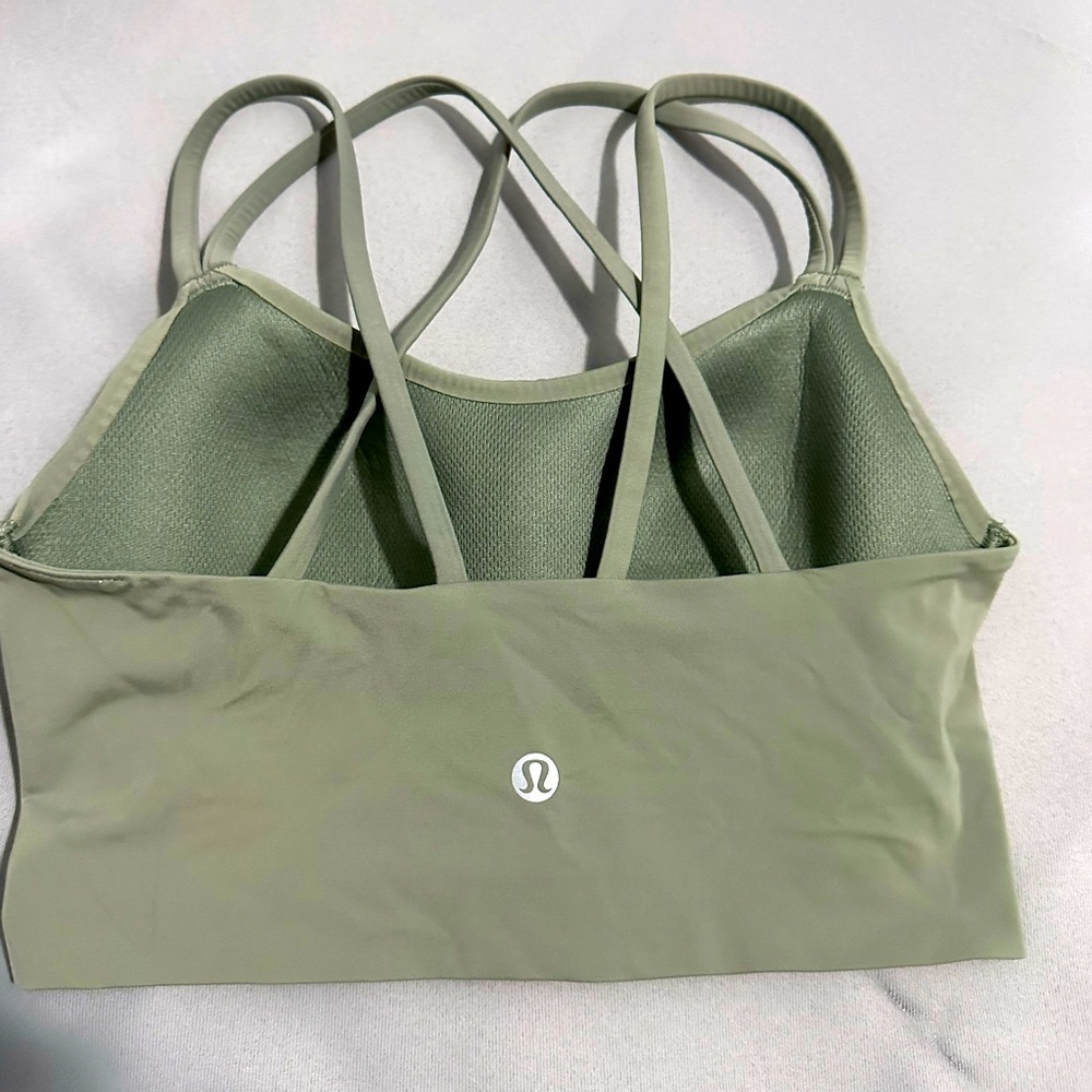 Lululemon bra